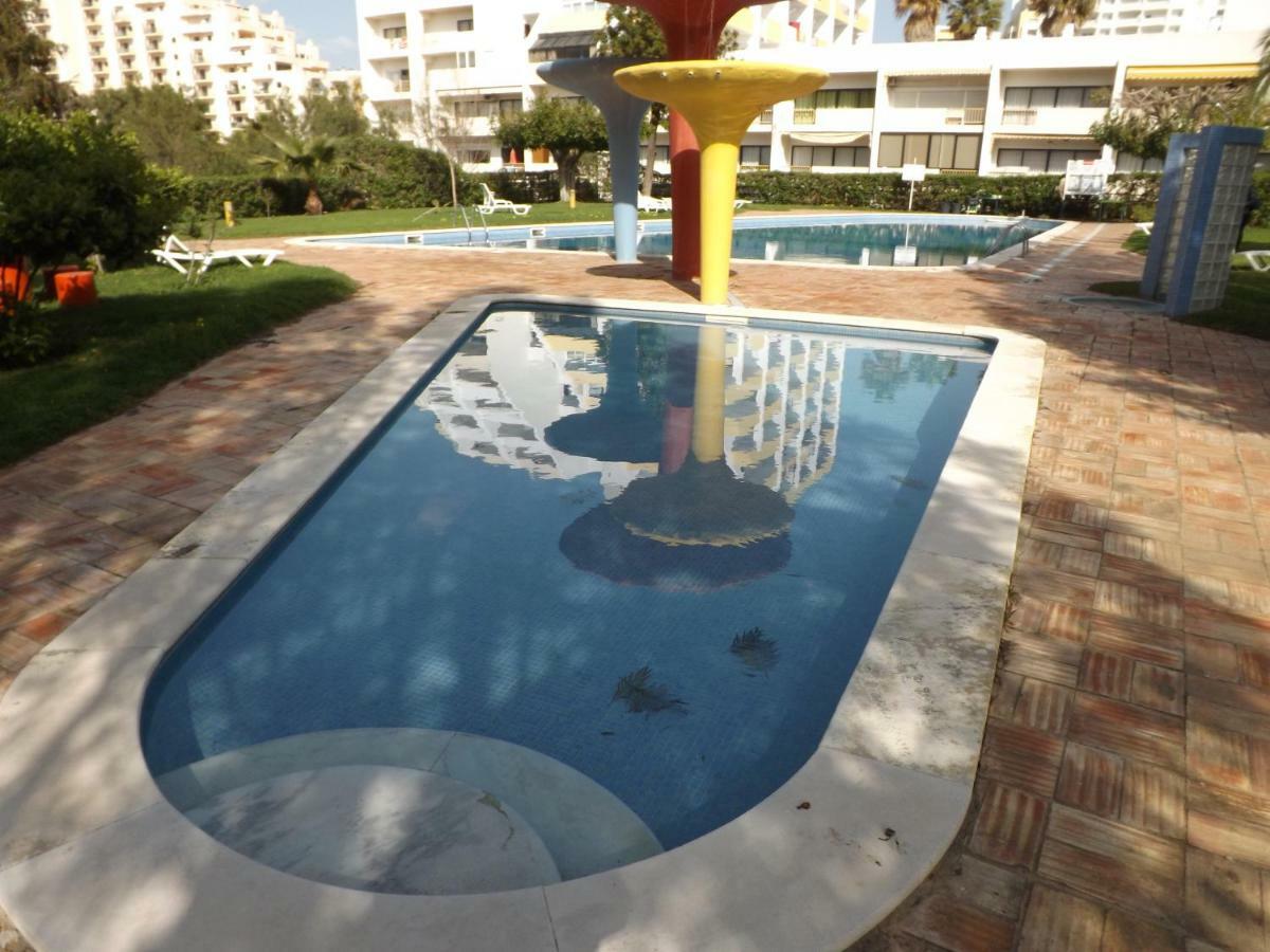 Apartamento Torre Da Rocha Portimão Exterior foto